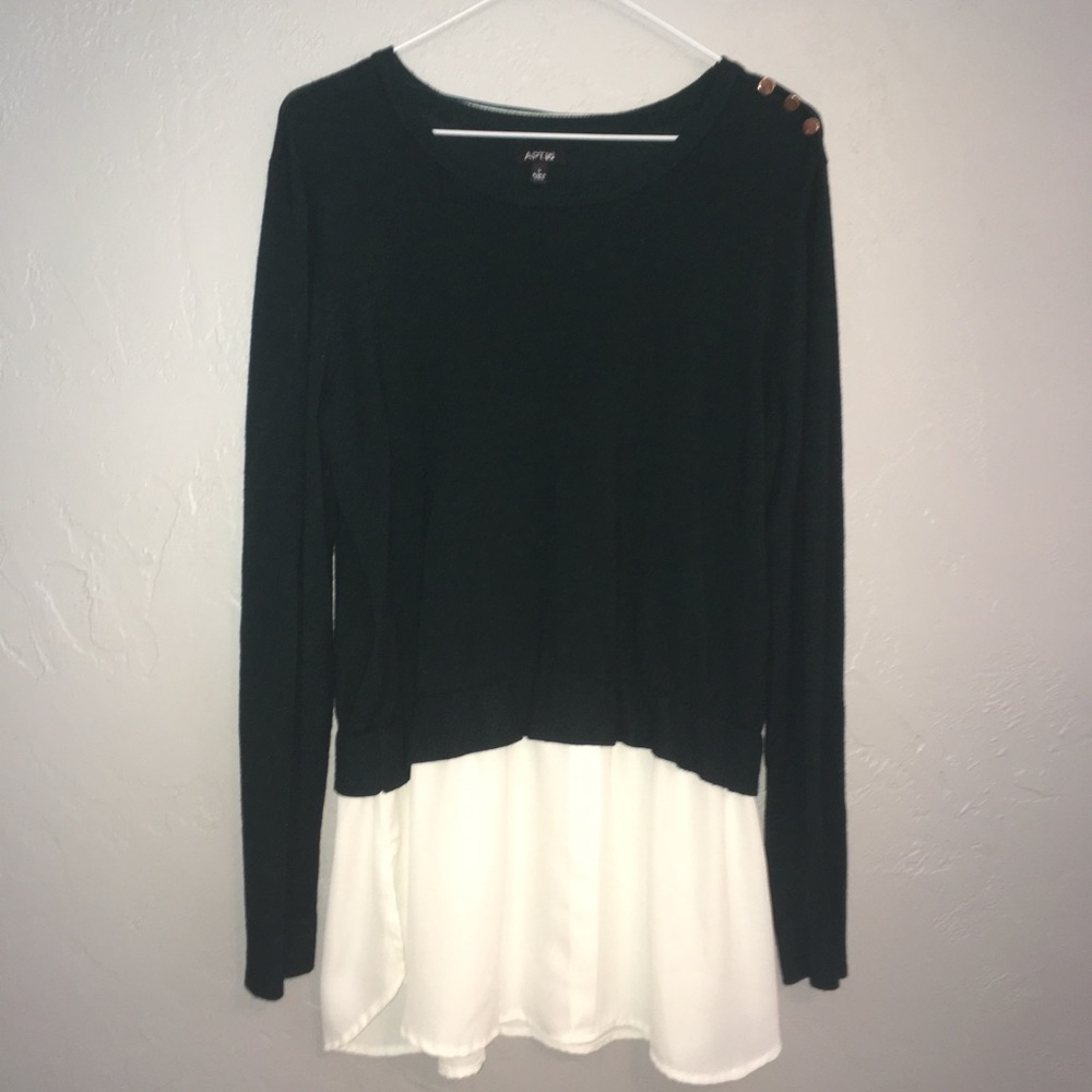 Apt. 9 Dark Green Sweater and Blouse Combo